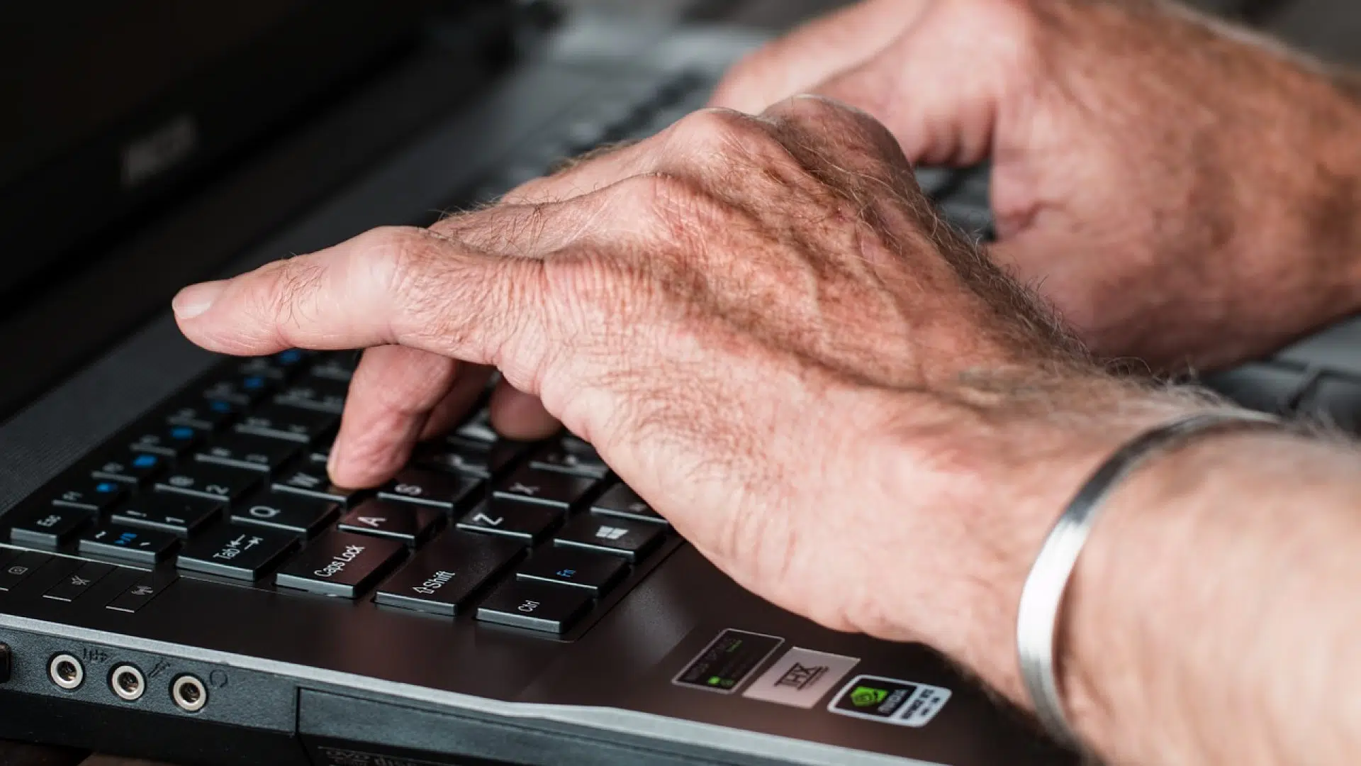 Bref aperçu de l'achat de fichiers e-mails