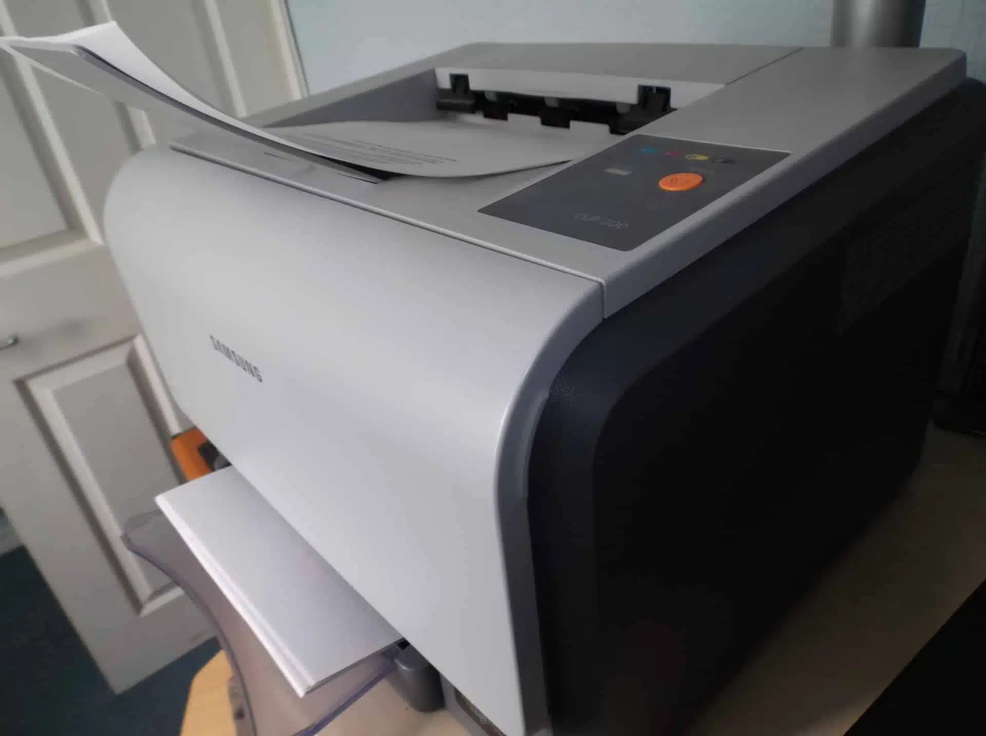 imprimante laser couleur Brother DCP-L3550CDW